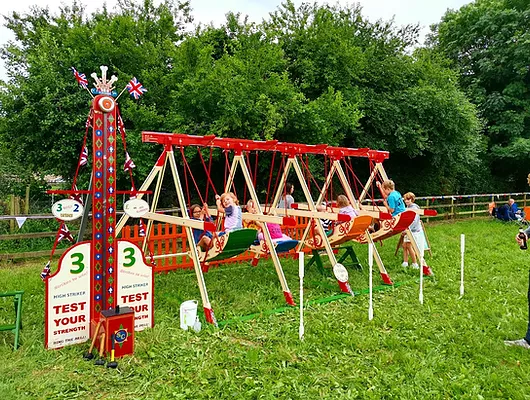 Childrens_vintage_swingboats_ride Childrens_vintage_swingboats_ride